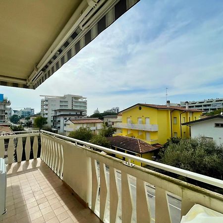 Appartamento Al Faro I Terracerelax&Parking Lignano Sabbiadoro Ngoại thất bức ảnh