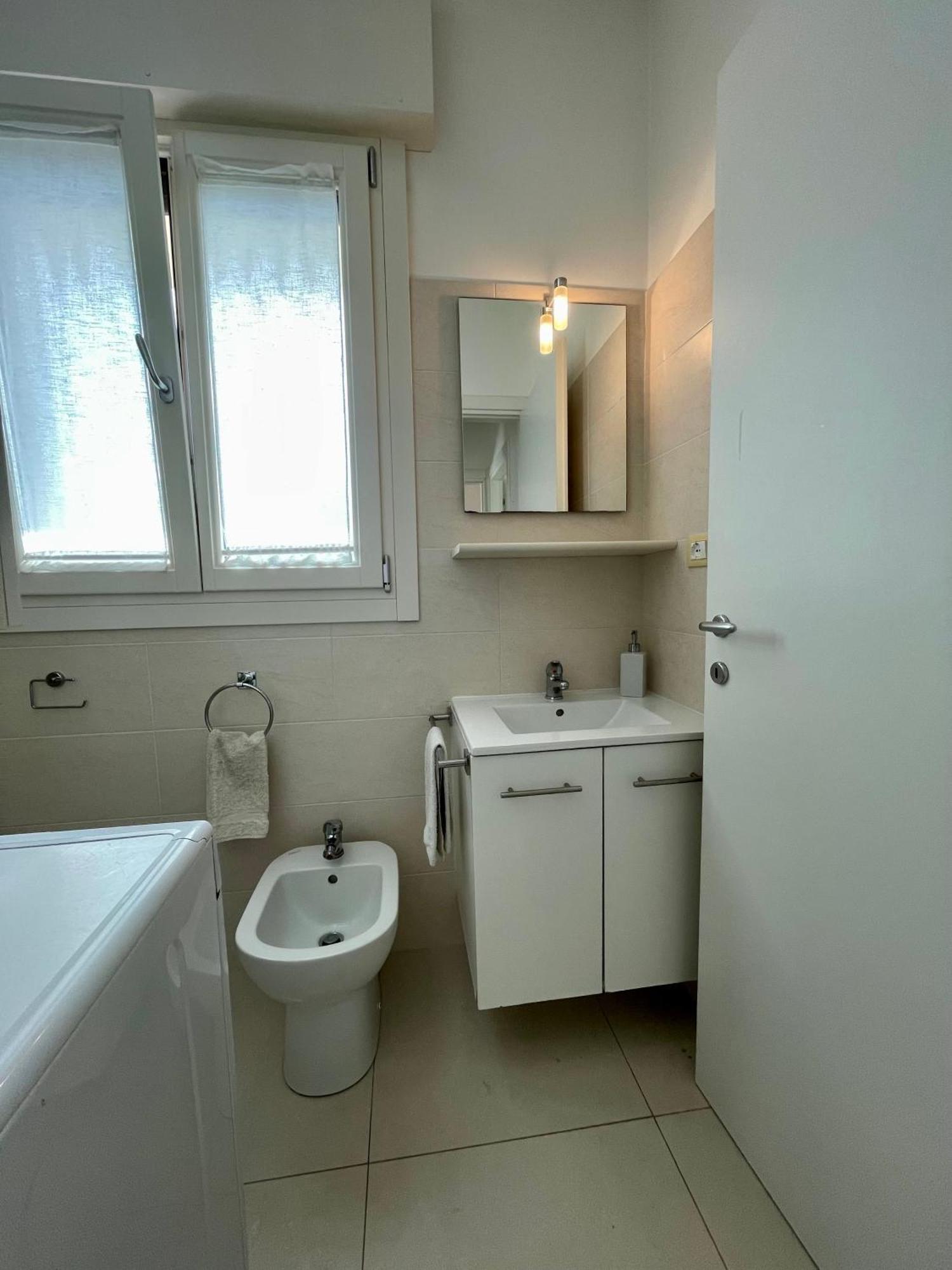 Appartamento Al Faro I Terracerelax&Parking Lignano Sabbiadoro Ngoại thất bức ảnh
